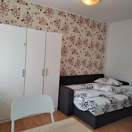 Apartment Alba Iulia 6 *
